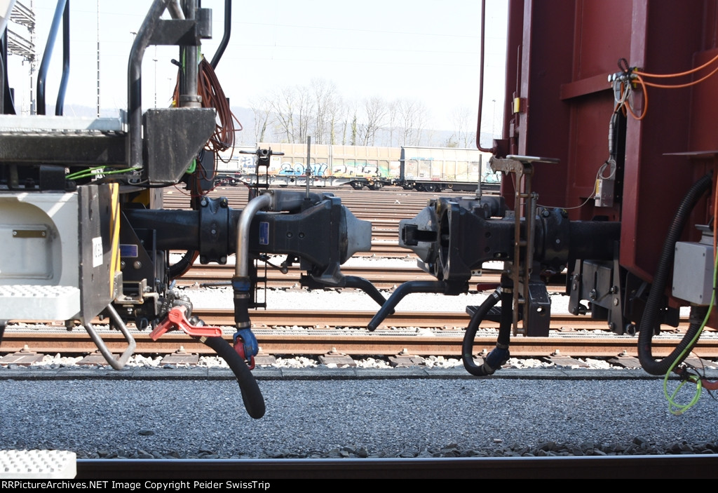 Digital Automatic Coupling test train in Switzerland